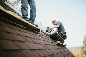 Local Roofers in Glasgow Village, MO